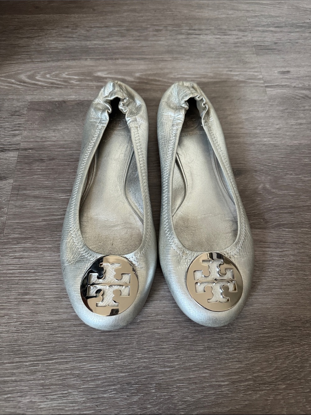 Tory Burch Silver Leather Logo Ballet Flats